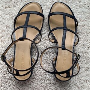 Talbots Navy Blue Sandals Minimalist Strappy Design